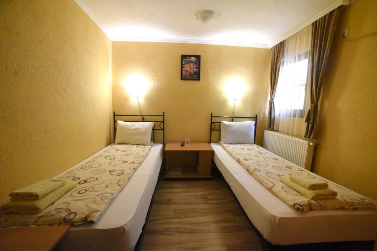 Etno Kuca Sa Konacistem Gocko Hotell Vrnjačka Banja Eksteriør bilde