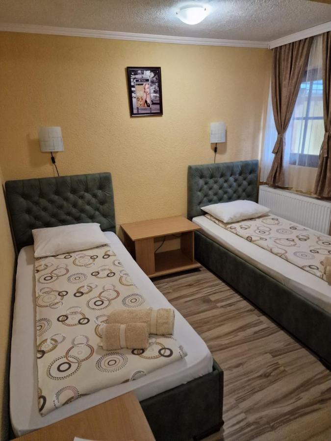 Etno Kuca Sa Konacistem Gocko Hotell Vrnjačka Banja Eksteriør bilde